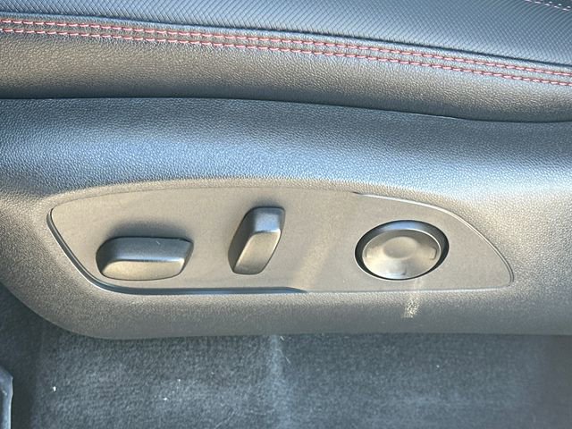 Used 2025 Chevrolet Traverse RS w/ LPO, Floor Liner Package image 41