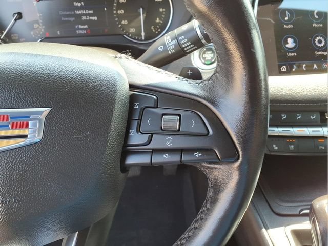 Used 2019 Cadillac XT4 Premium Luxury FWD image 17