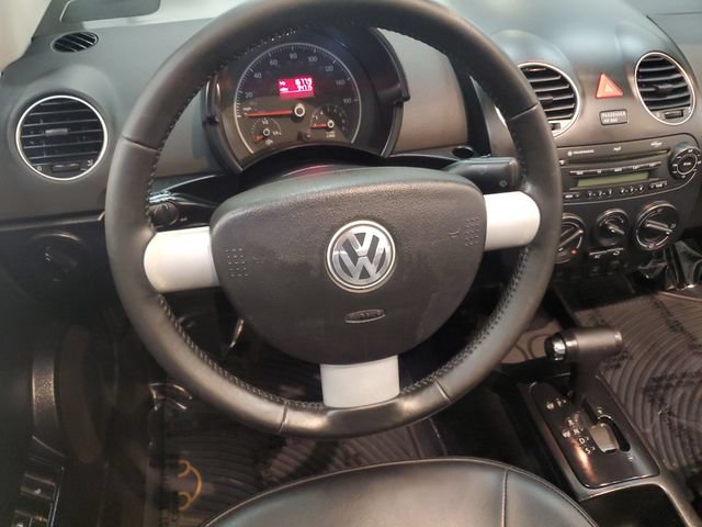Used 2009 Volkswagen Beetle S FWD image 24