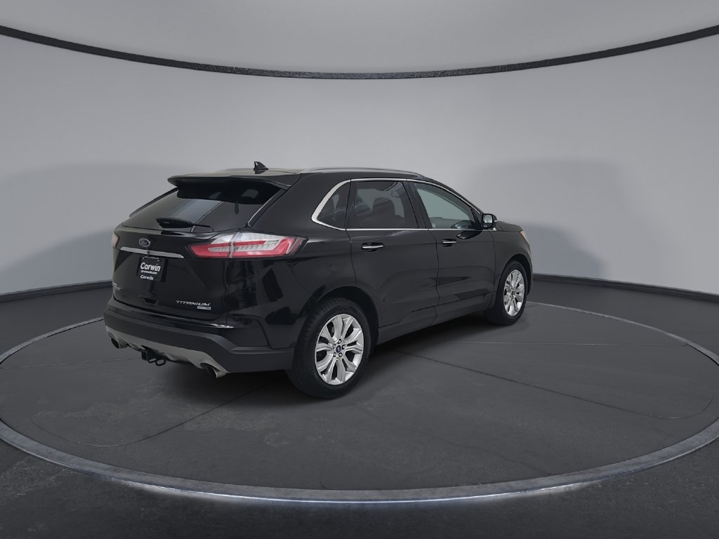 Used 2020 Ford Edge Titanium w/ Class II Trailer Tow Package AWD/4WD image 17