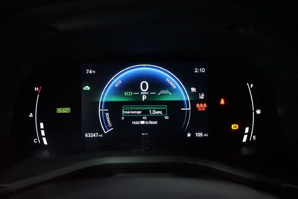 Certified 2025 Toyota Camry LE FWD image 15