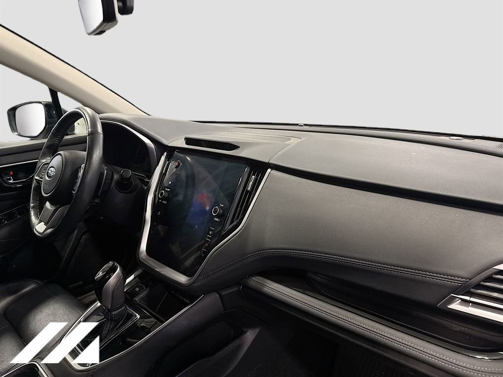 Used 2023 Subaru Outback Limited image 32