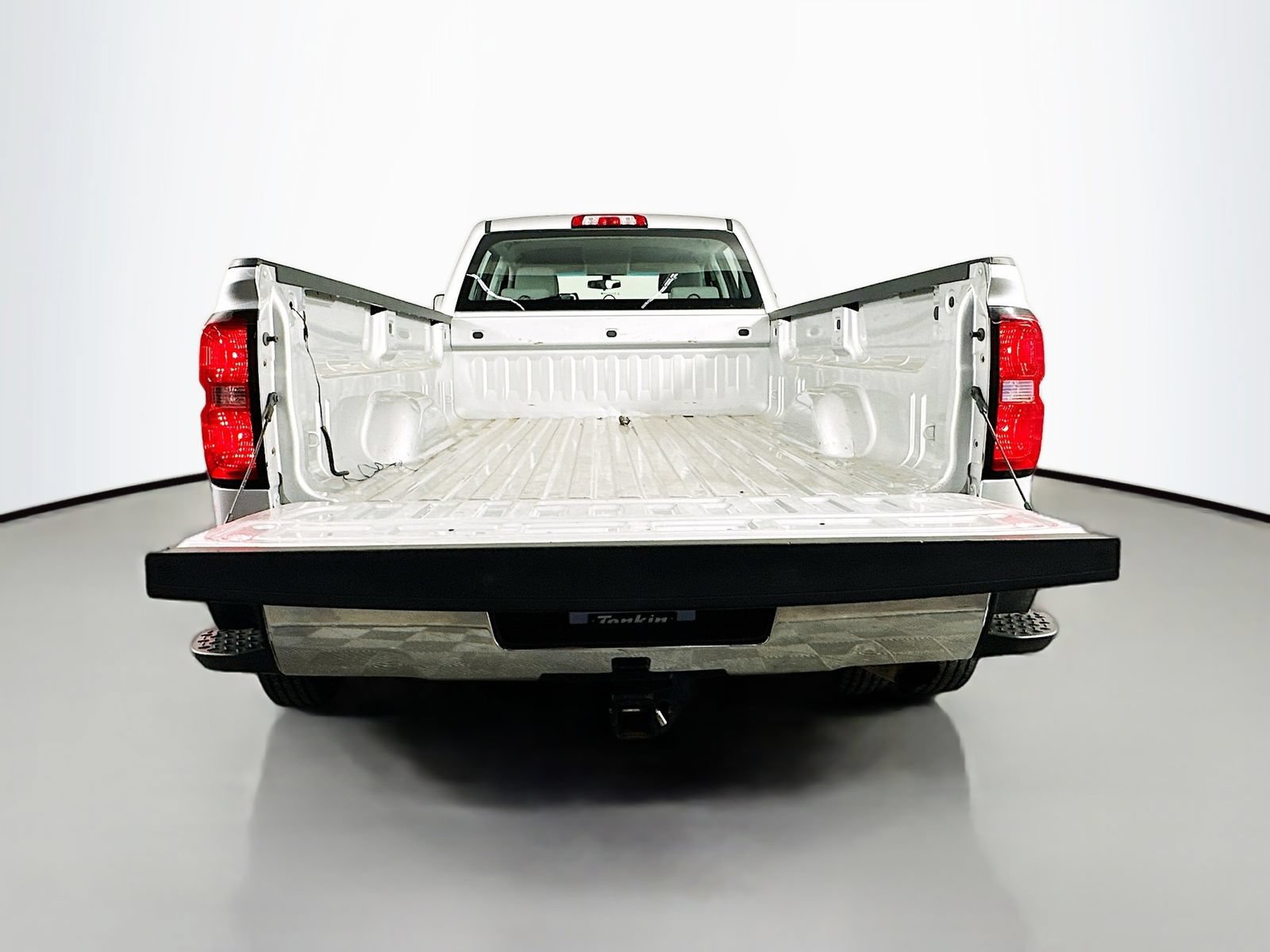 Used 2018 Chevrolet Silverado 3500 W/T RWD image 24