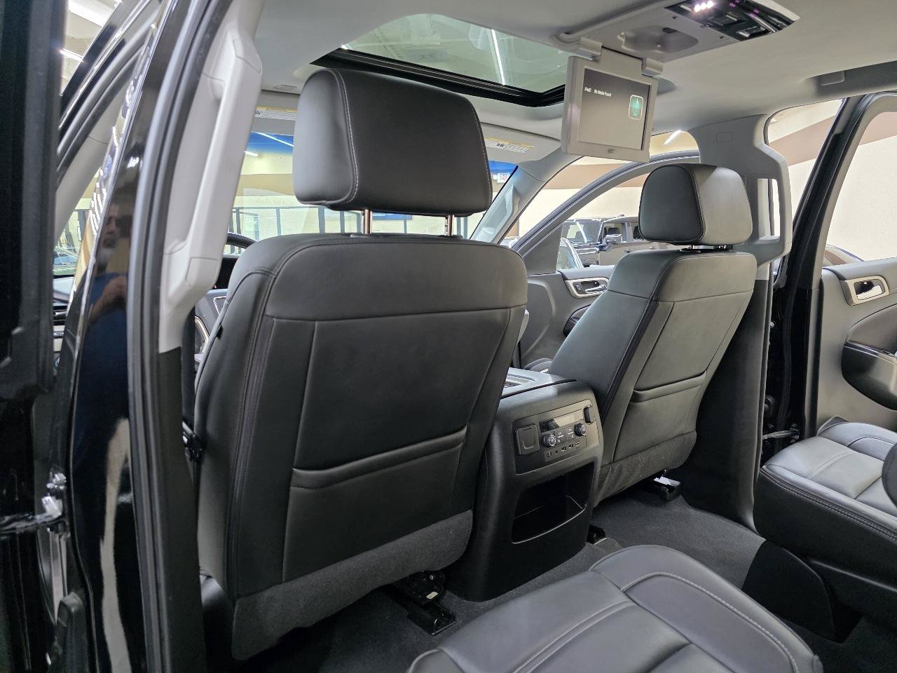 Used 2019 GMC Yukon Denali w/ Open Road Package AWD/4WD image 26