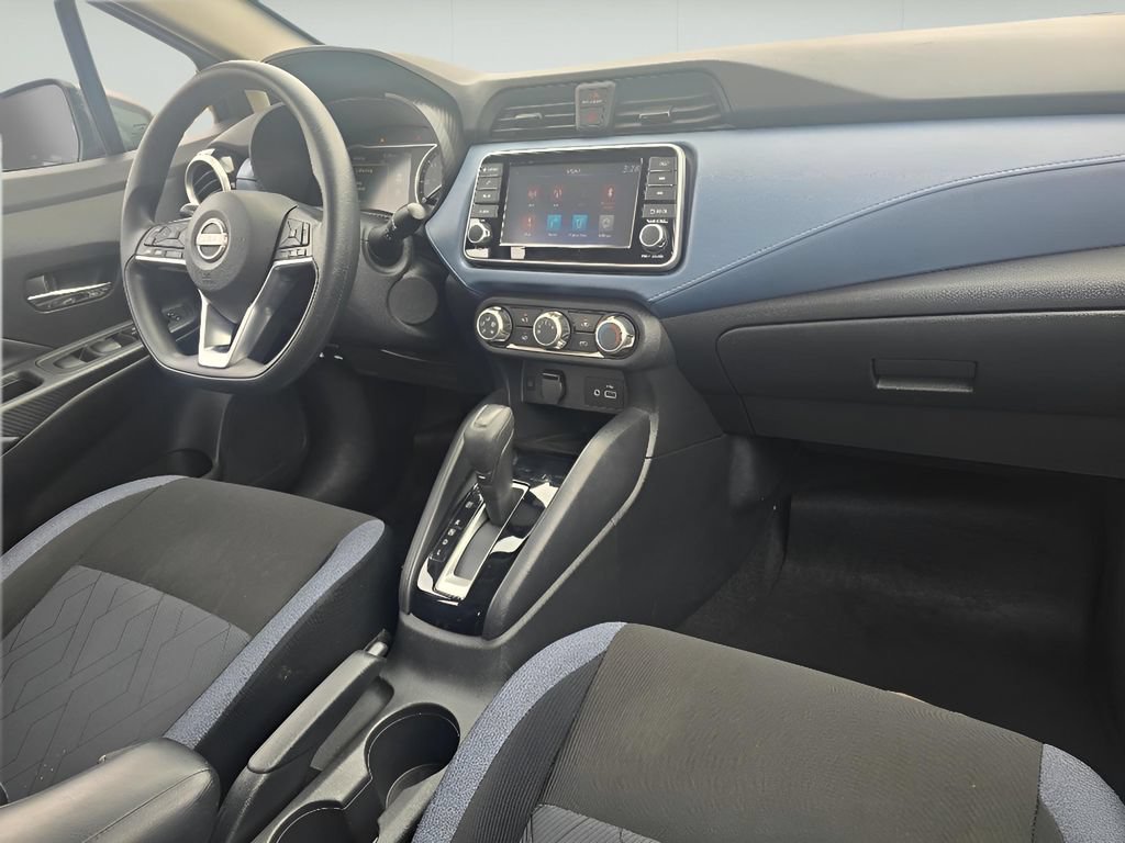 Used 2025 Nissan Versa SV FWD image 25