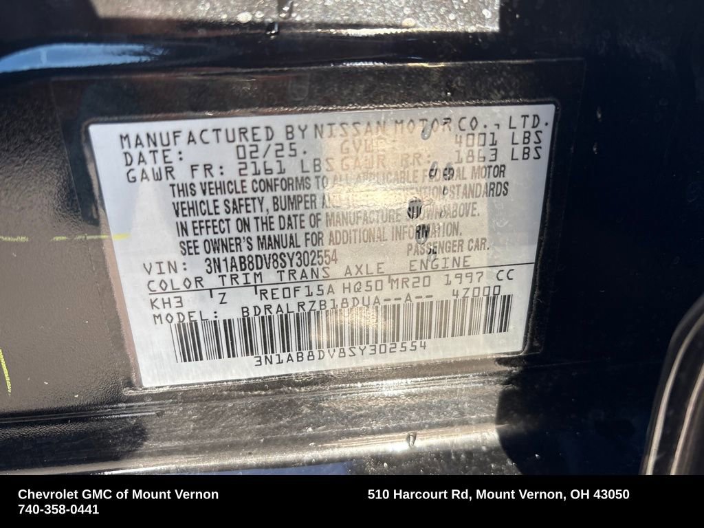 Used 2025 Nissan Sentra SR image 30