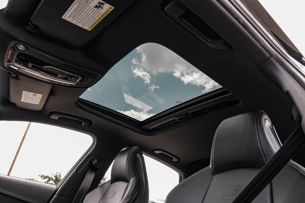 Used 2019 Audi S4 Premium Plus w/ Premium Plus Package AWD/4WD image 23