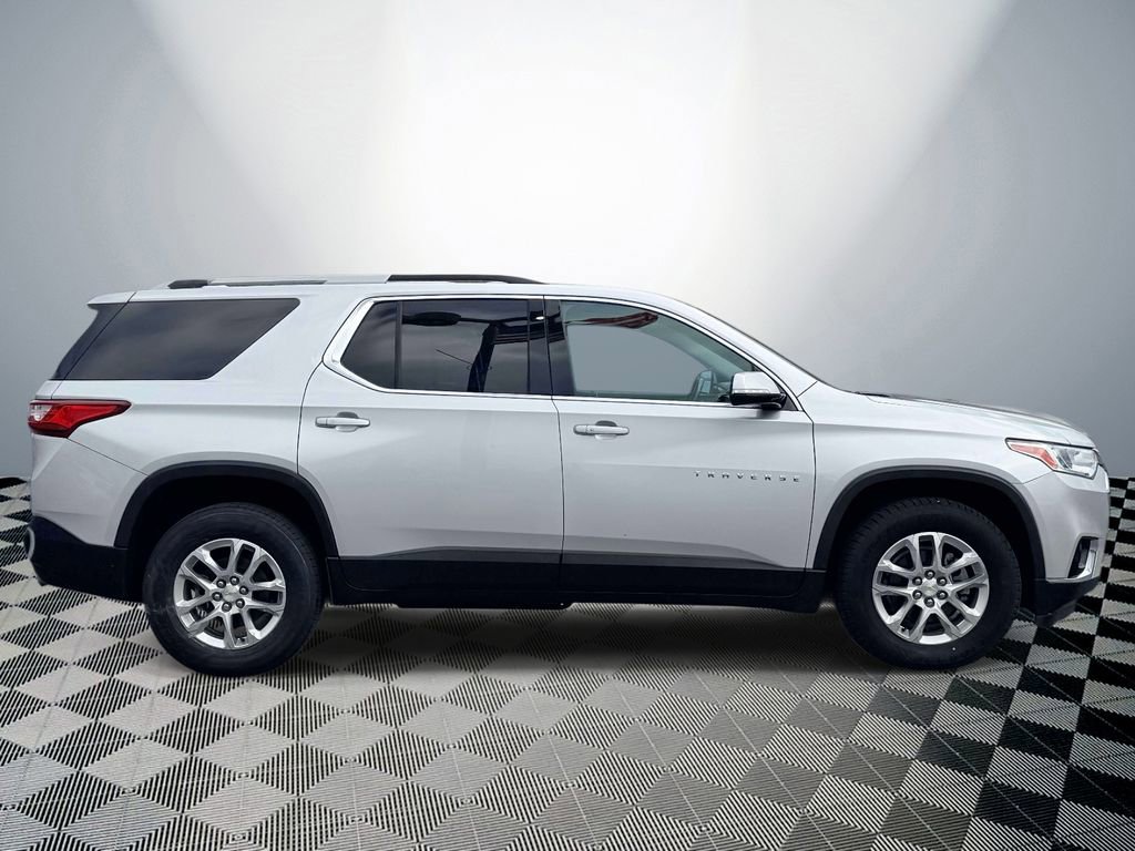 Used 2018 Chevrolet Traverse LT FWD image 6