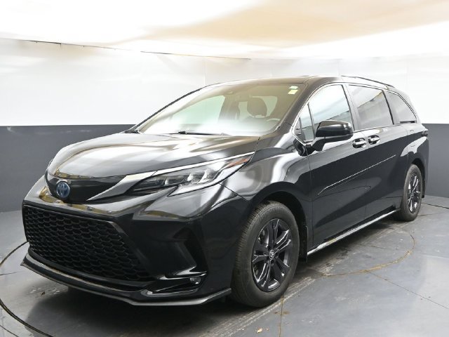 Used 2024 Toyota Sienna XSE w/ XSE Plus Package