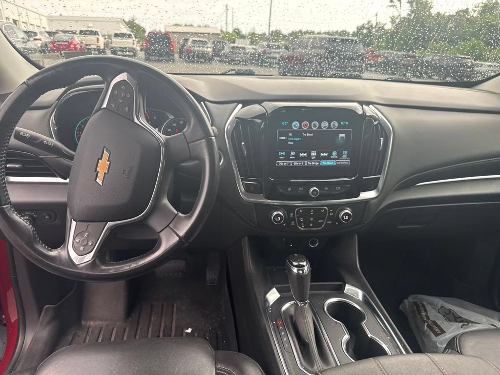 Used 2019 Chevrolet Traverse LT w/ LT Premium Package AWD/4WD image 6