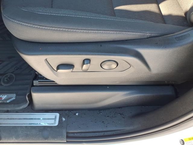 Used 2024 Chevrolet Silverado 1500 LT image 19