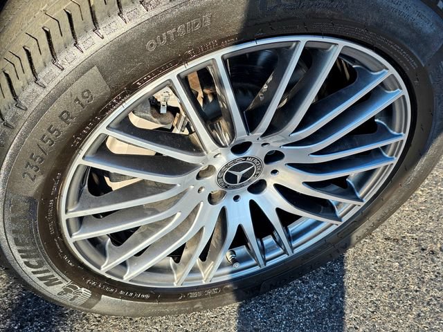 Used 2023 Mercedes-Benz GLC 300 4MATIC image 7