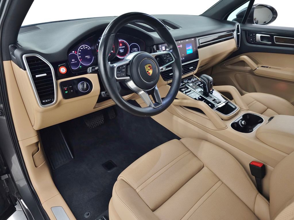 Used 2021 Porsche Cayenne AWD/4WD image 17