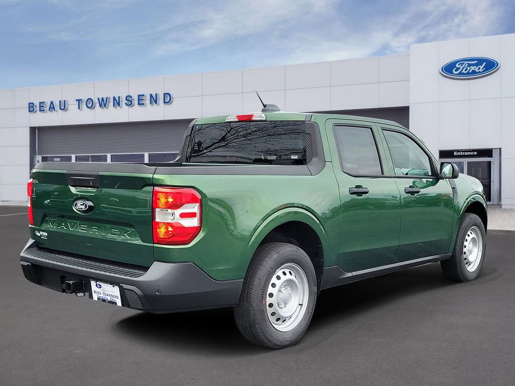 New 2025 Ford Maverick XL image 4