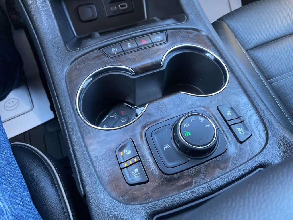 Used 2023 GMC Acadia Denali w/ Denali Ultimate Package image 13