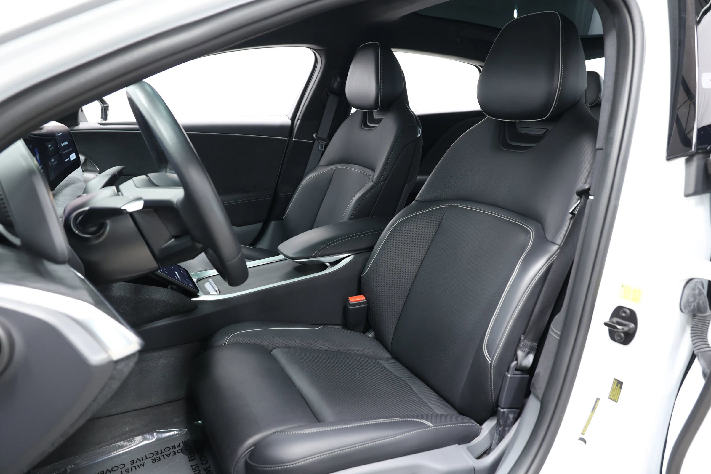 Used 2023 Lucid Air Grand Touring image 14