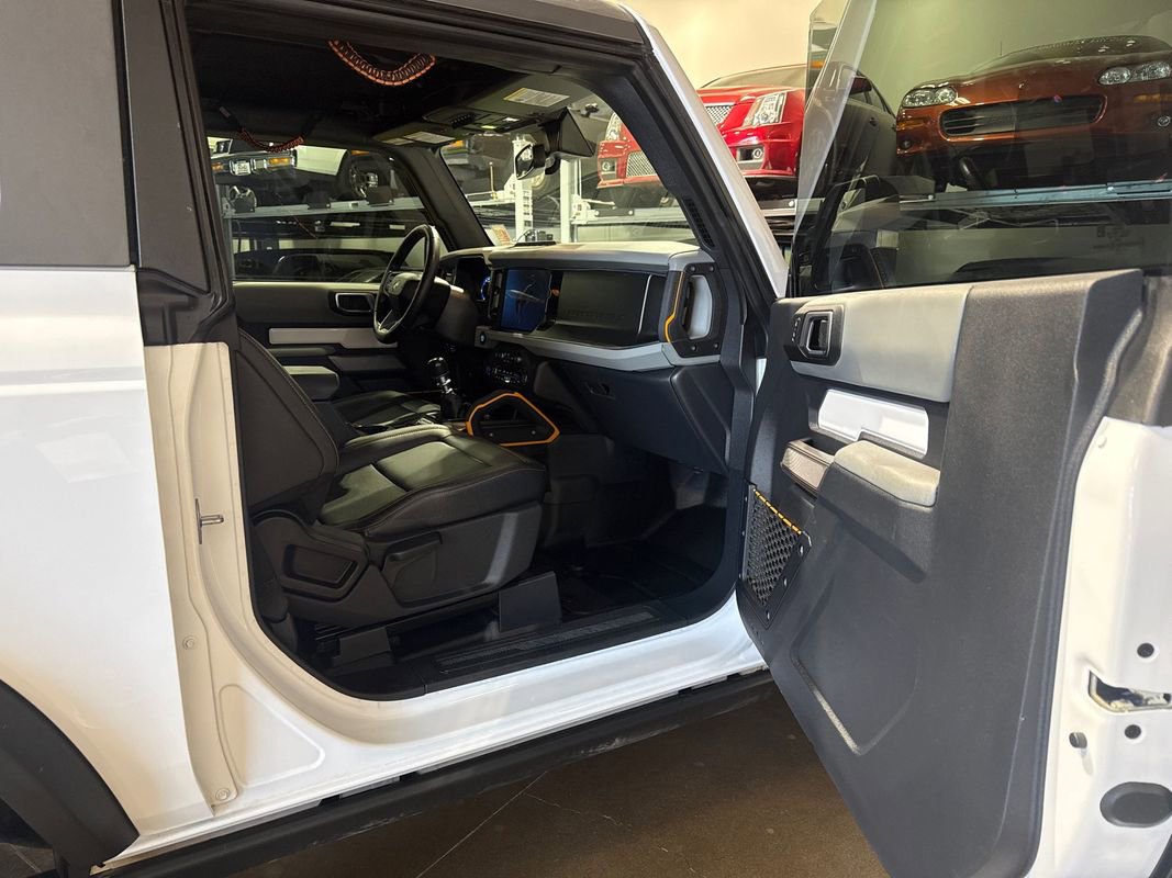 Used 2023 Ford Bronco Badlands image 85