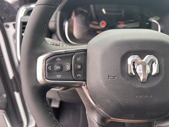 New 2026 RAM 2500 Laramie AWD/4WD image 19