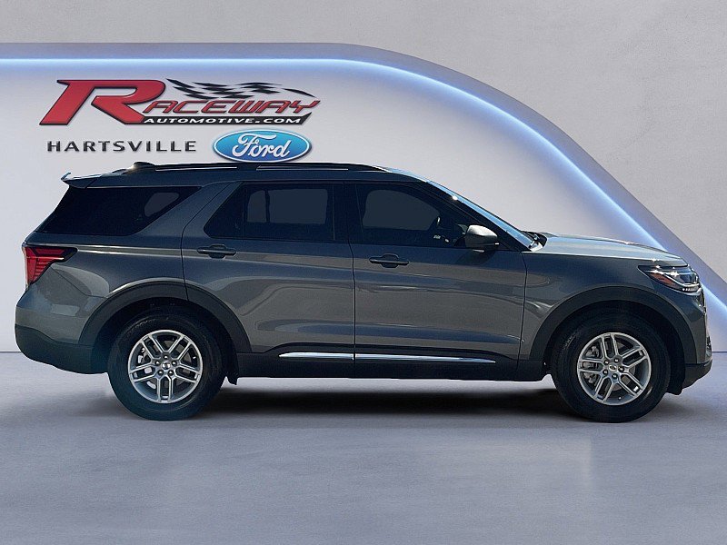 Used 2025 Ford Explorer ST image 54
