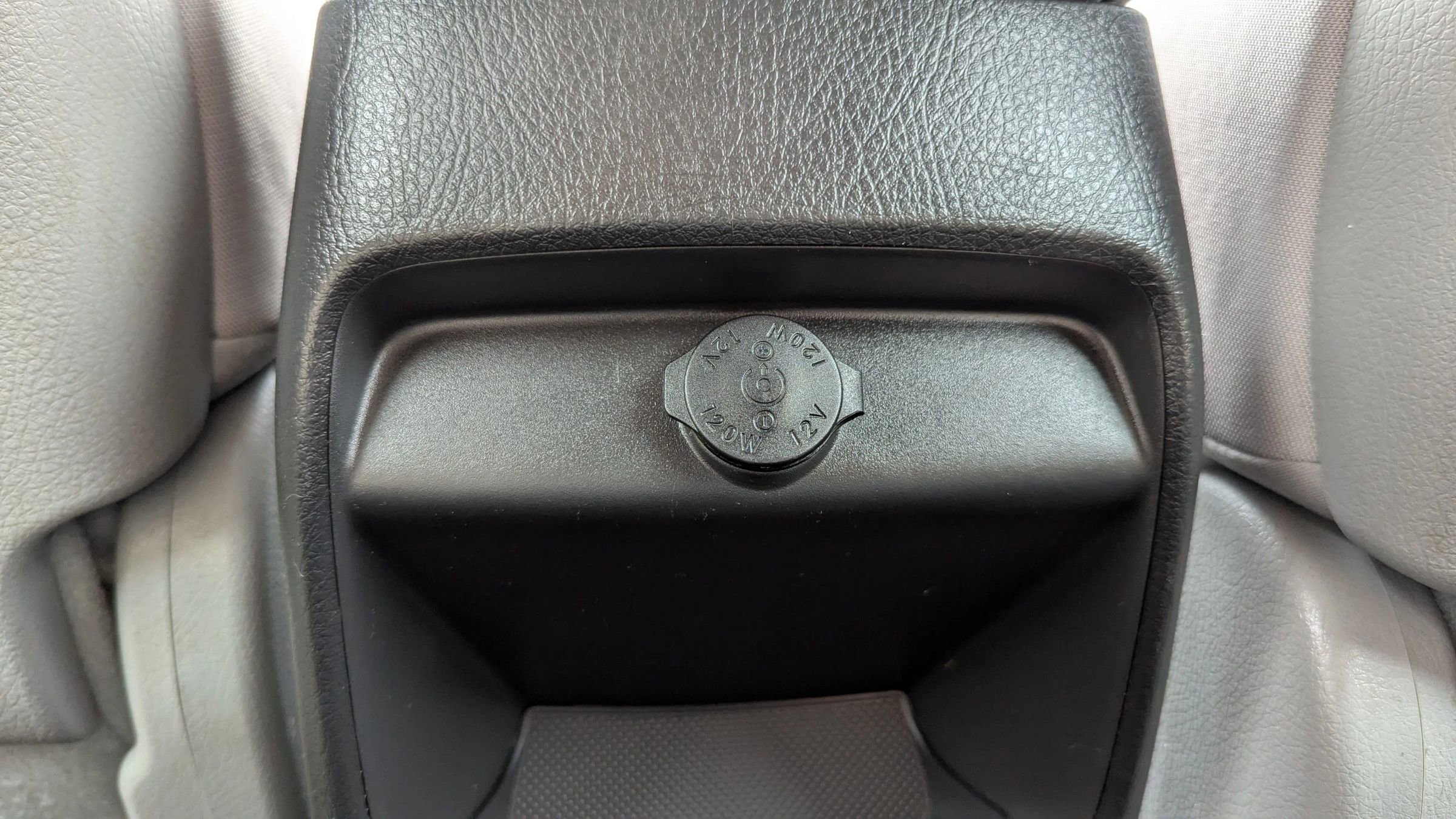 Used 2015 Kia Sorento LX FWD image 13