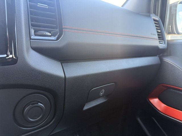 Used 2023 Nissan Frontier PRO-4X w/ Pro-4X Premium Package image 36