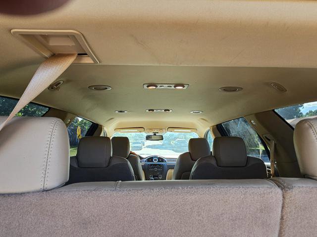 Used 2010 Buick Enclave CXL w/ Trailering Provision Package image 14