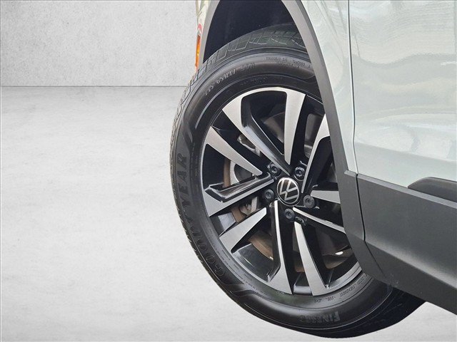 Used 2024 Volkswagen Tiguan S AWD/4WD image 17