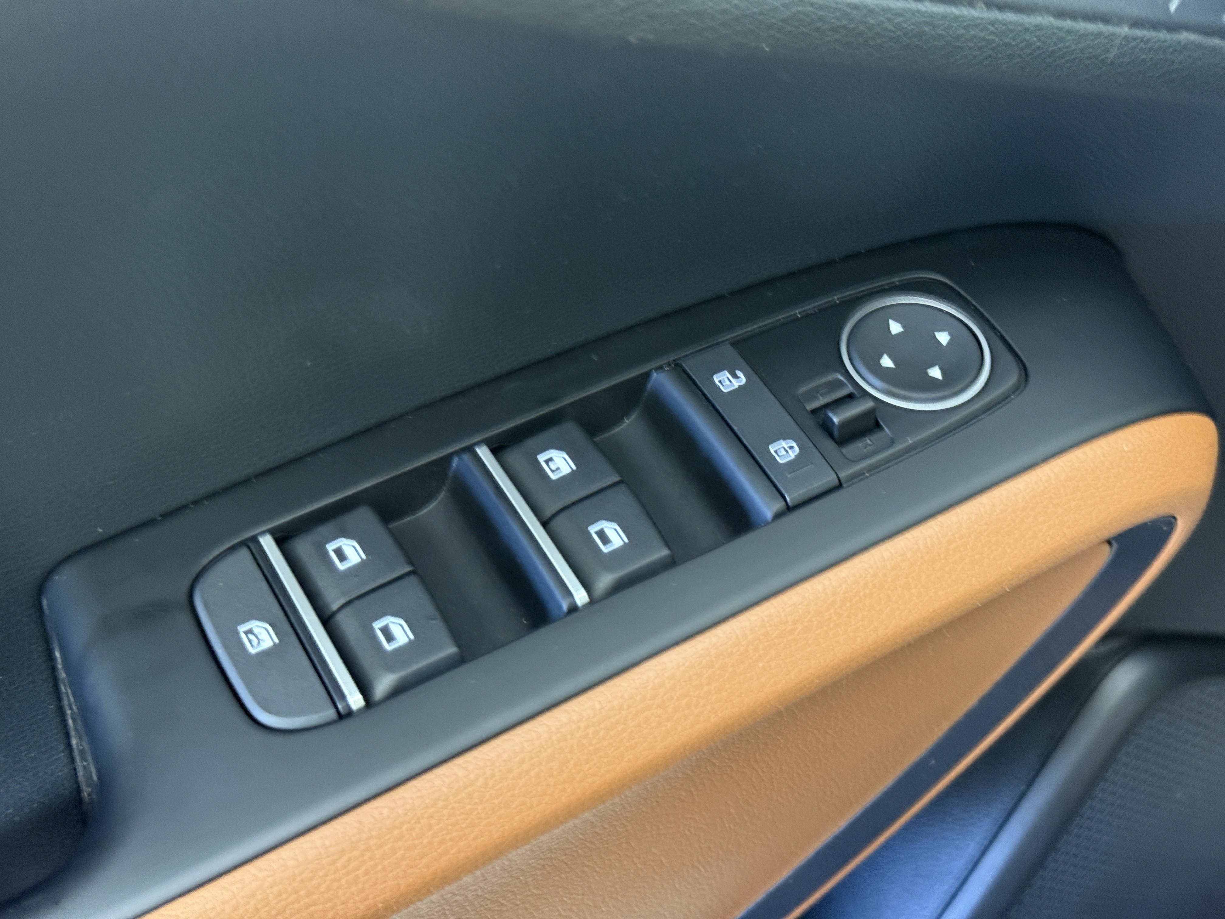 Used 2024 Kia Soul EX w/ Option Group 015 FWD image 14