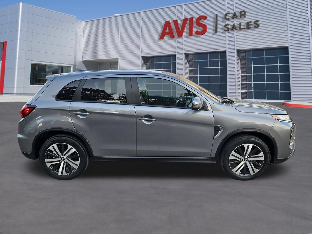 Used 2025 Mitsubishi Outlander Sport SE AWD/4WD image 5