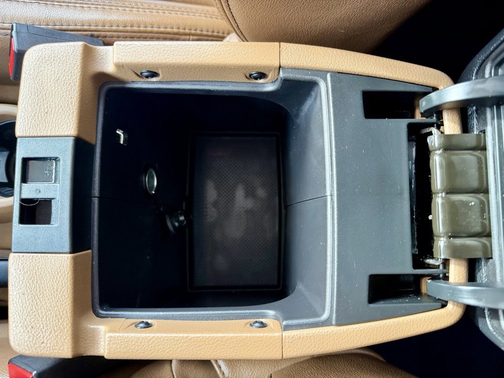 Used 2013 Jeep Wrangler Unlimited Sahara w/ Dual Top Group image 40