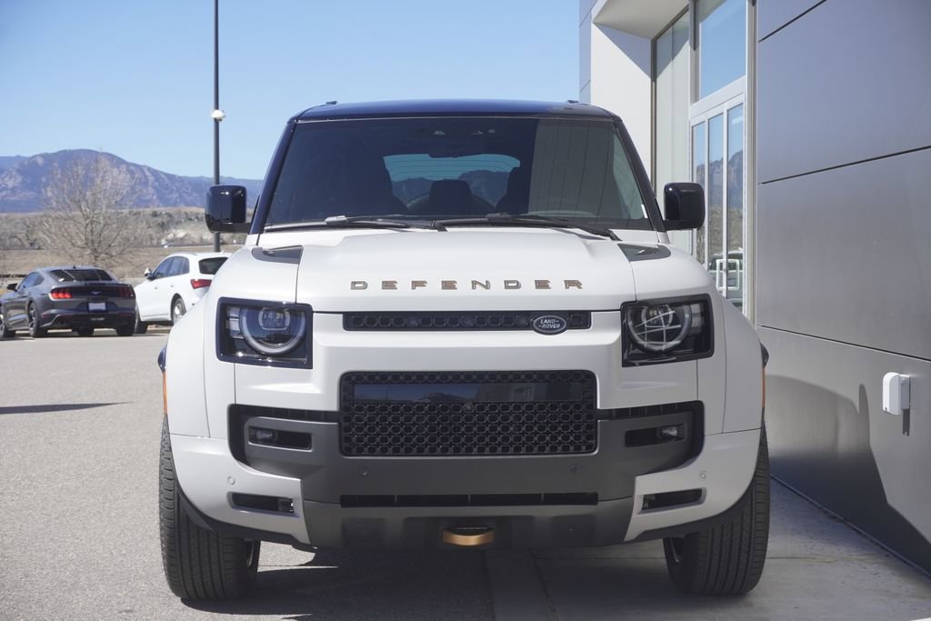 New 2026 Land Rover Defender 110 OCTA image 5