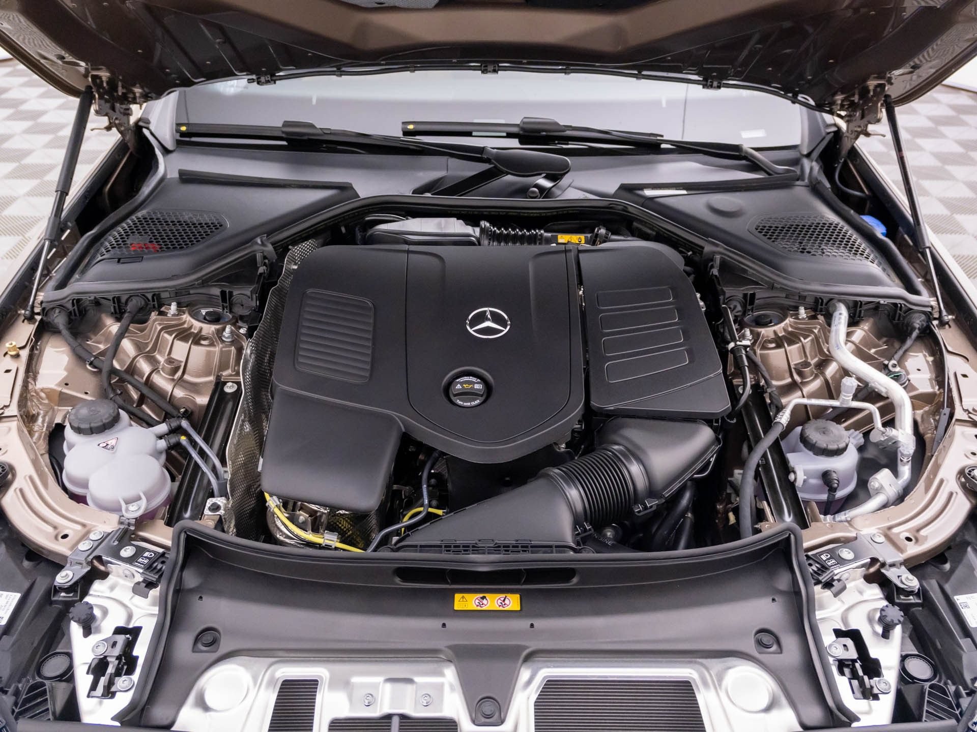 New 2026 Mercedes-Benz E 350 4MATIC Sedan image 34