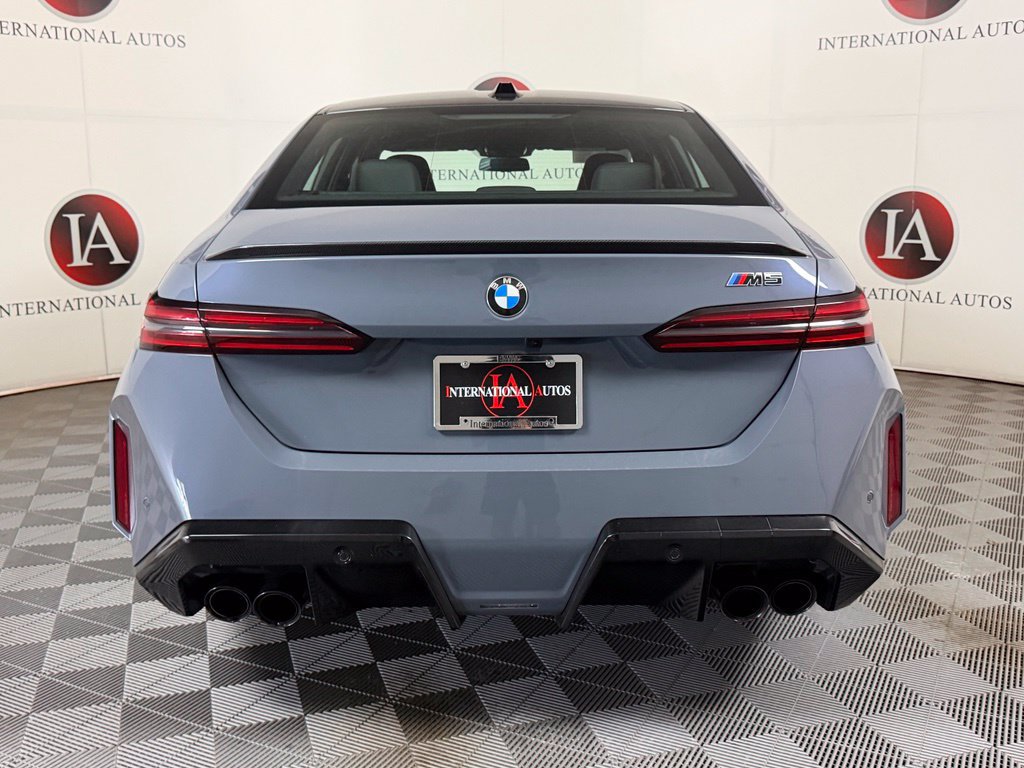 Used 2026 BMW M5 w/ Carbon Package AWD/4WD image 7