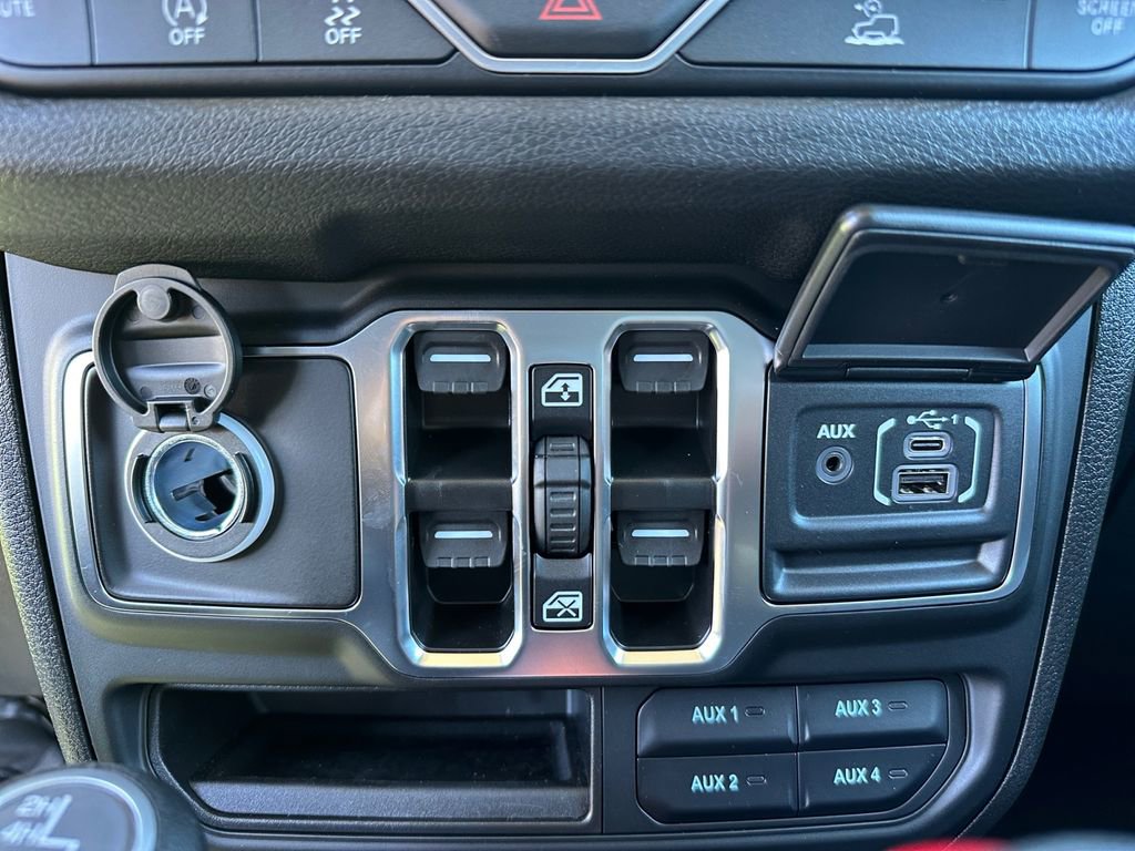 New 2026 Jeep Wrangler Unlimited Sport AWD/4WD image 27
