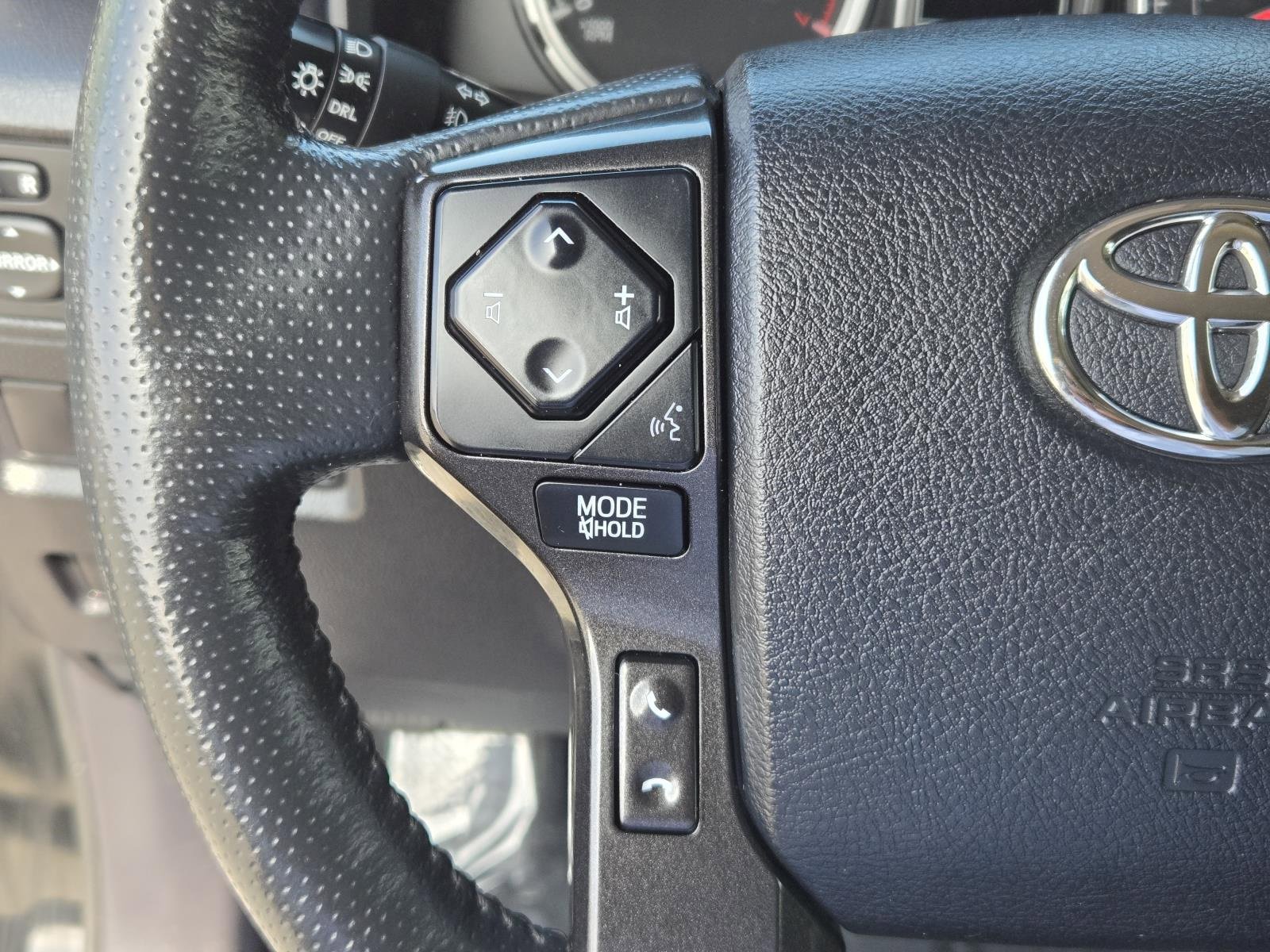 Used 2023 Toyota 4Runner TRD Off-Road Premium image 18