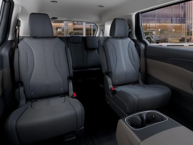 New 2026 Kia Carnival LX FWD image 16