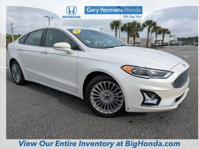 Used 2019 Ford Fusion Energi Titanium image 2