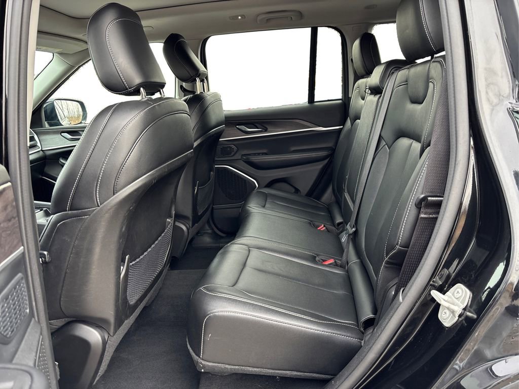 Used 2024 Jeep Grand Cherokee Limited 4xe image 10