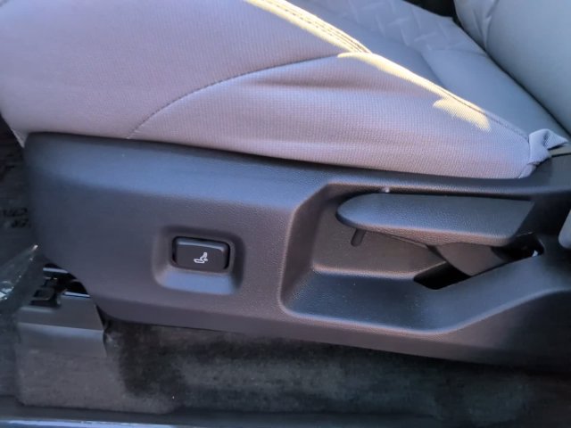 Used 2026 Toyota Tacoma SR5 AWD/4WD image 14