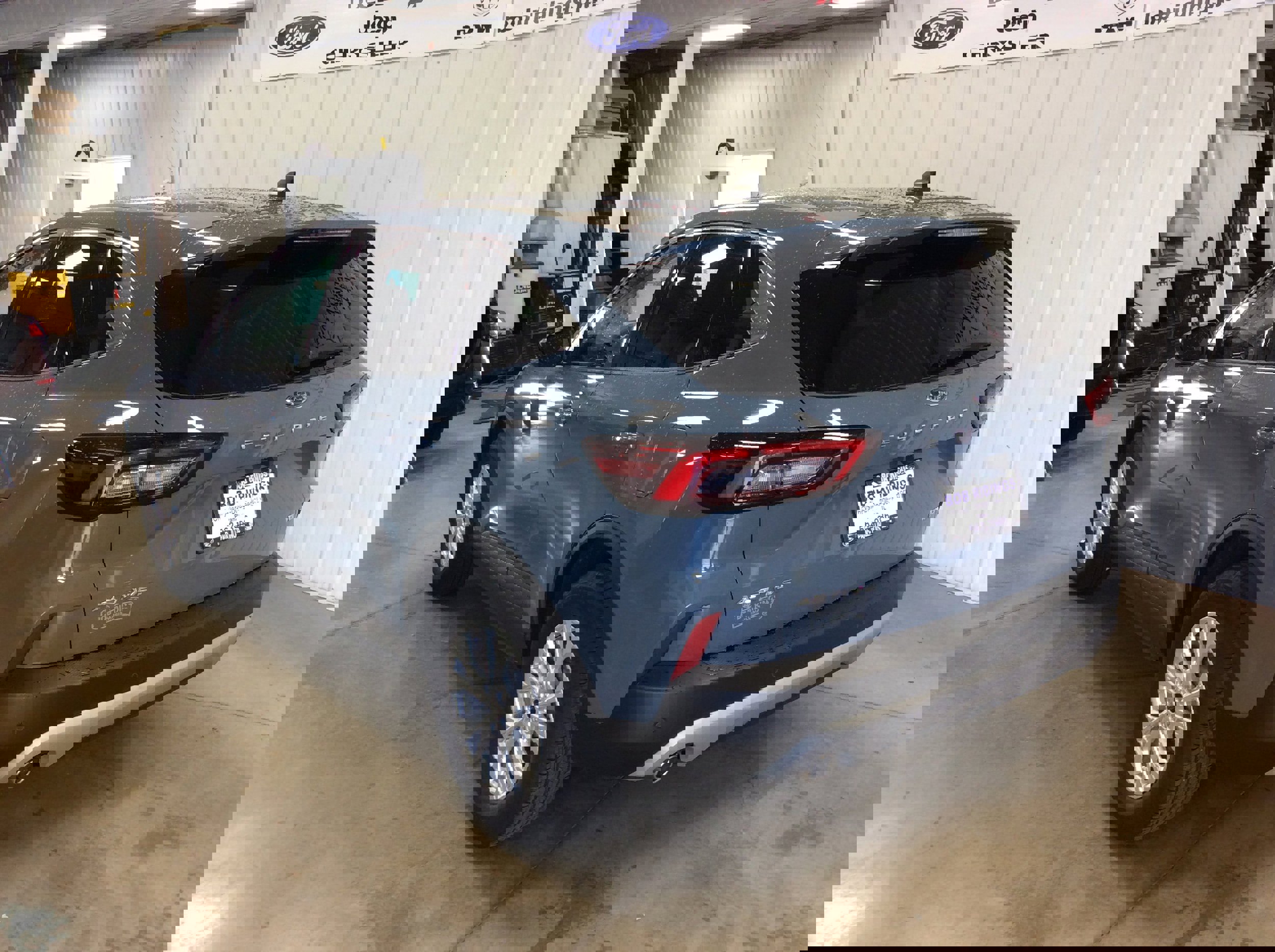 Used 2023 Ford Escape Active w/ Tech Pack #2 image 3