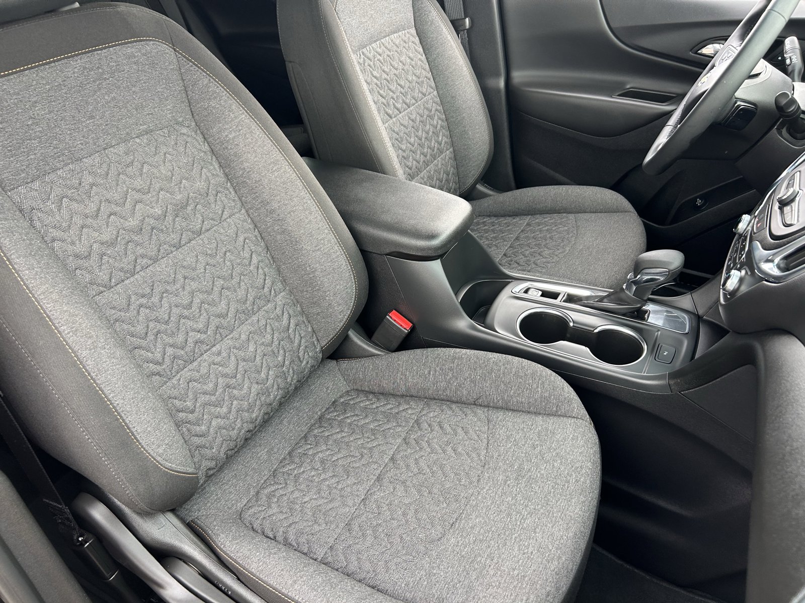 Certified 2024 Chevrolet Equinox LT FWD image 11
