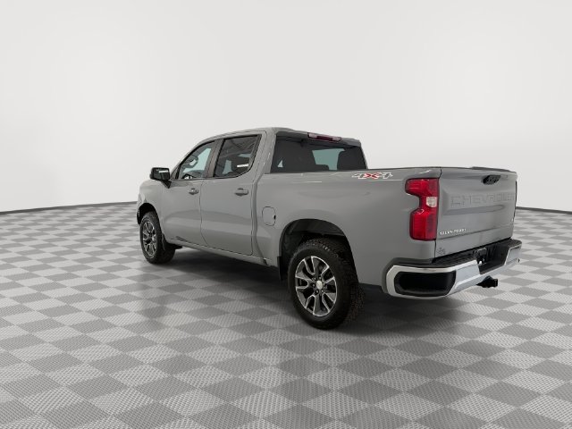 Certified 2024 Chevrolet Silverado 1500 LT AWD/4WD image 9