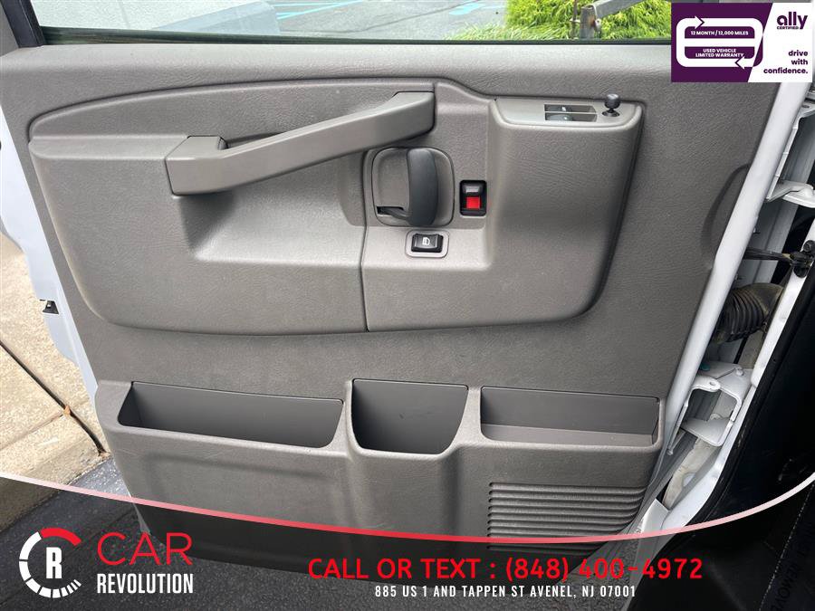 Used 2023 Chevrolet Express 3500 LS RWD image 30