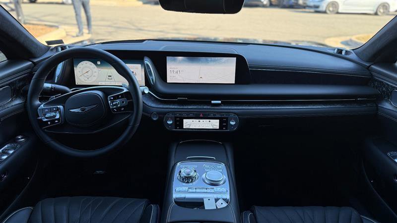 Used 2024 Genesis G90 3.5T image 33