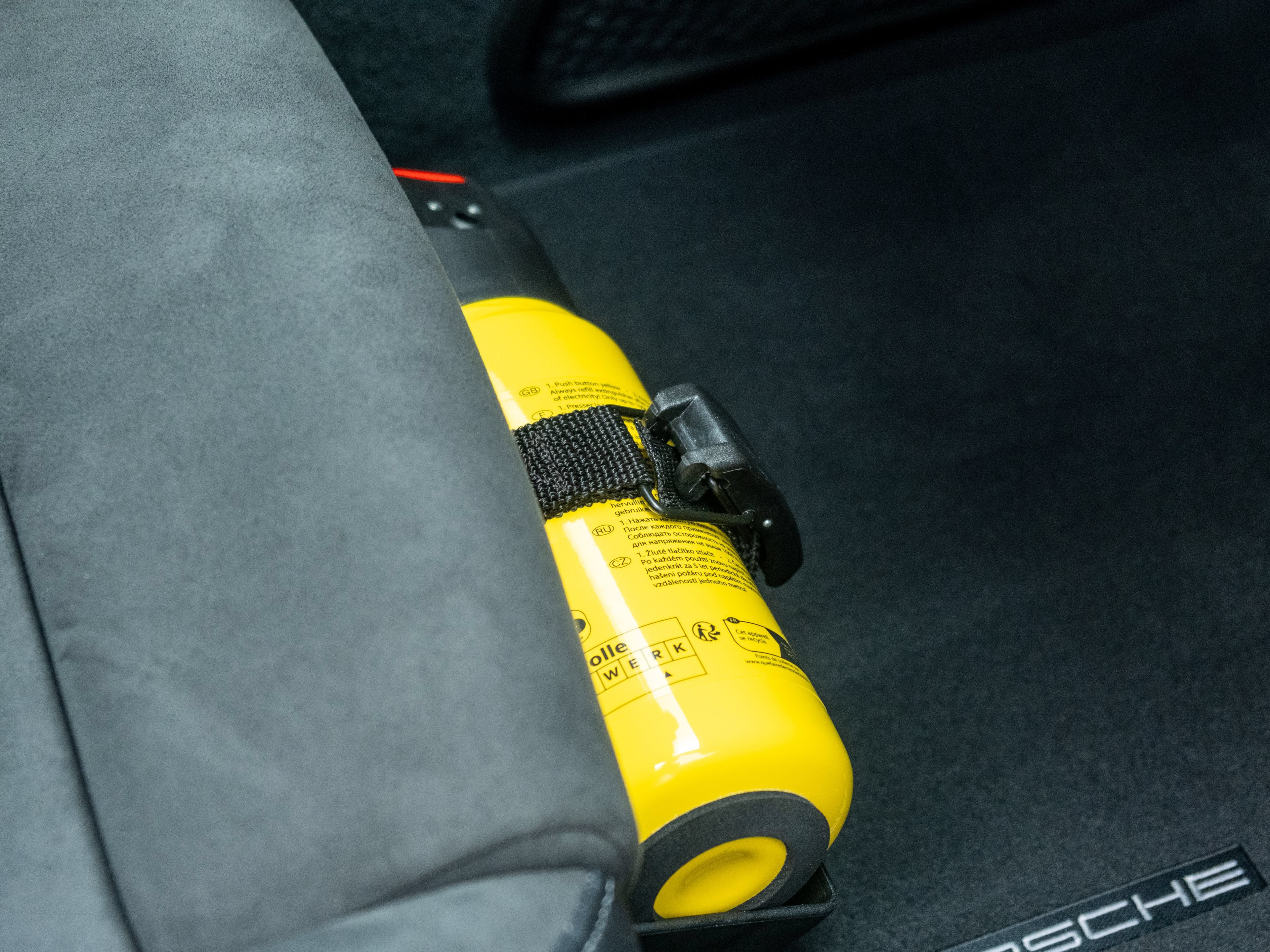Certified 2024 Porsche 718 Cayman GT4 RS RWD image 50