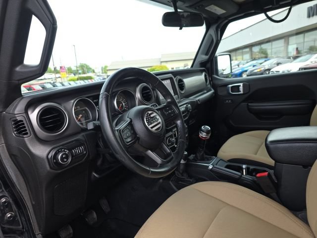 Used 2021 Jeep Gladiator Sport AWD/4WD image 19