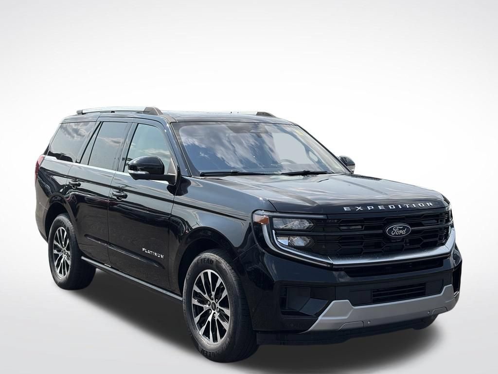Used 2025 Ford Expedition Platinum AWD/4WD image 2