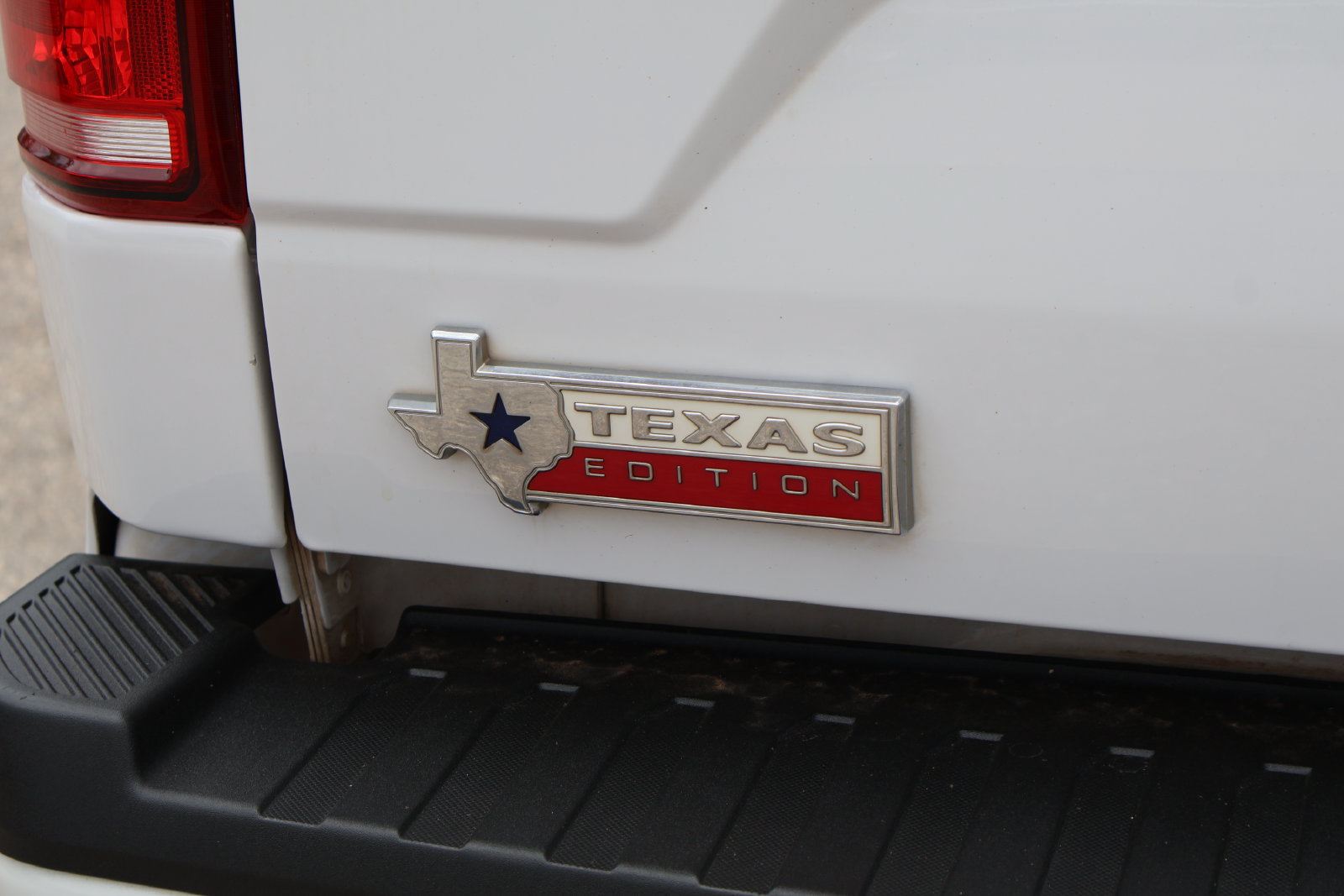 Used 2019 Ford F150 XLT w/ Equipment Group 302A Luxury RWD image 10