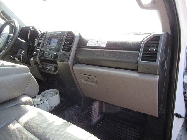 Used 2021 Ford F550 4x4 Regular Cab Super Duty image 15