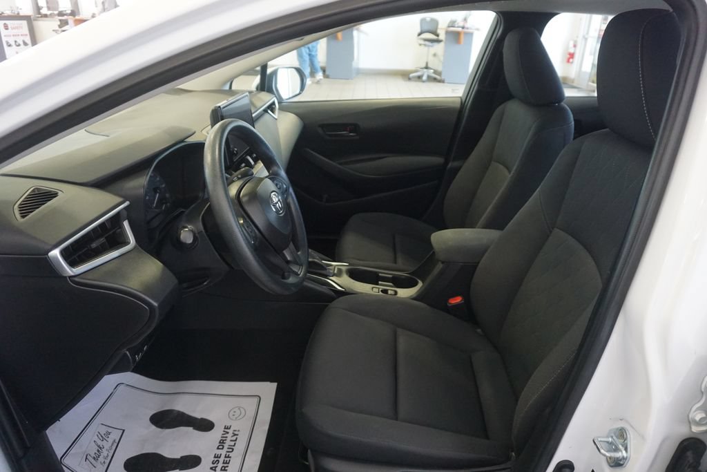 Certified 2024 Toyota Corolla LE FWD image 17